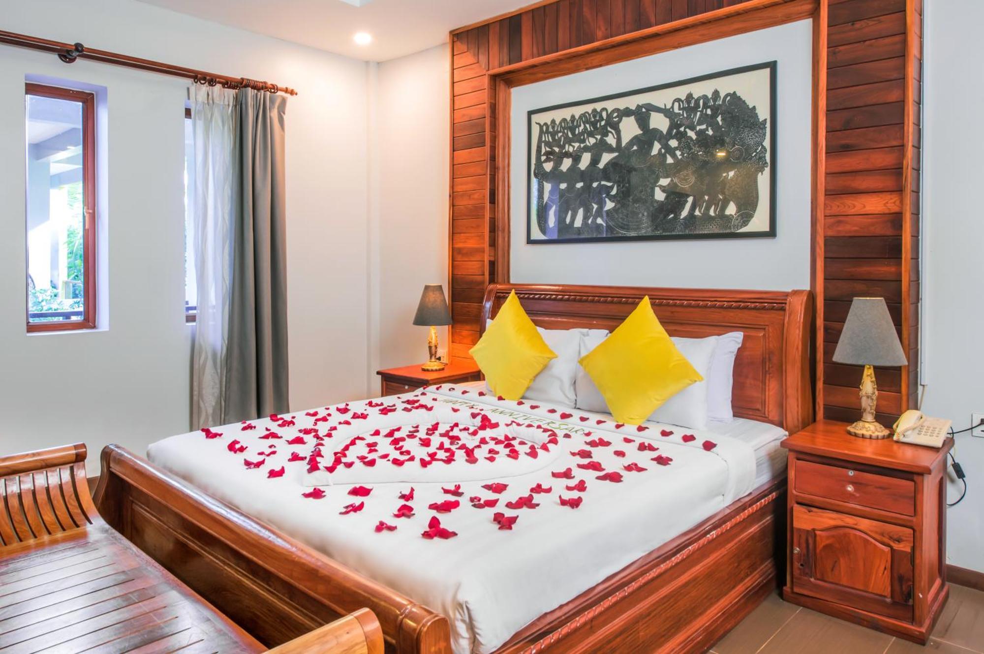 อินทรา โพรัก เรสซิเดนซ์ โฮเต็ล Hotel เสียมราฐ ภายนอก รูปภาพ